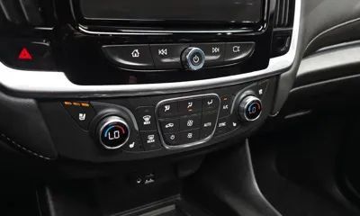 ChevroletGMDaewoo Traverse 2023, 37542 км, за 20781.77 USD - фото 31
