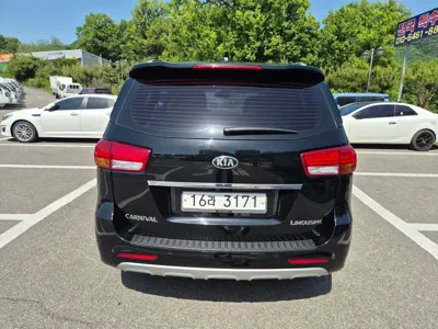 Kia Canival 2016, 51500 км, за 9295.97 USD