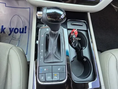 Kia Canival 2016, 51500 км, за 9295.97 USD - фото 6