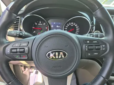 Kia Canival 2016, 51500 км, за 9295.97 USD - фото 7