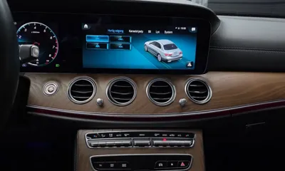 Mercedes-Benz E-Class 2022, 40381 км, за 27483.42 USD - фото 14