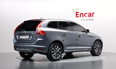 Volvo XC60 2017, 68491 км, за 11487.46 USD
