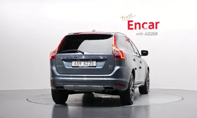 Volvo XC60 2017, 68491 км, за 11487.46 USD