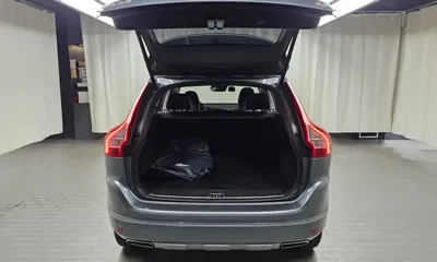 Volvo XC60 2017, 68491 км, за 11487.46 USD - фото 20