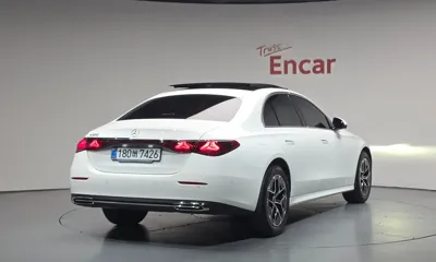 Mercedes-Benz E-Class 2026, 3503 км, за 42239.59 USD