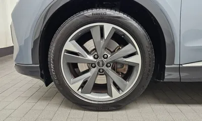 Audi Q4 e-tron 2022, 54516 км, за 24127.46 USD