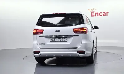 Kia Canival 2019, 72960 км, за 12214.78 USD