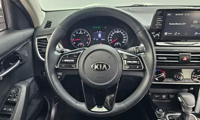 Kia Seltos 2022, 33034 км, за 11636.22 USD - фото 13