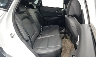 Hyundai Kona 2019, 15702 км, за 11400.66 USD - фото 11