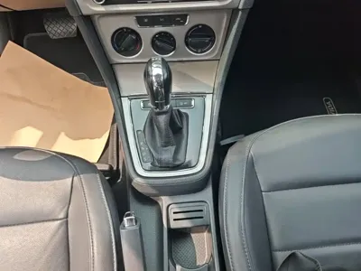 Volkswagen Lavida 2014, 87400 км, за 3560.85 USD - фото 14