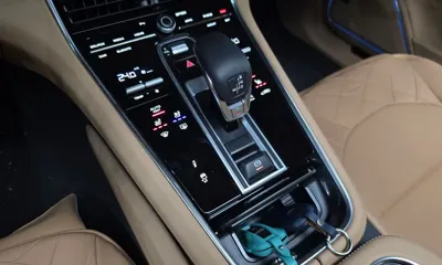 Porsche Panamera 2022, 30393 км, за 74176.19 USD - фото 9