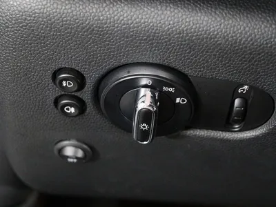 MINI Cooper 2018, 85752 км, за 5054.48 USD - фото 13