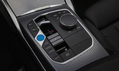 BMW i4 2025, 4050 км, за 37051.49 USD - фото 9