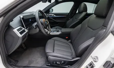 BMW i4 2025, 4050 км, за 37051.49 USD - фото 10