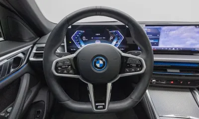 BMW i4 2025, 4050 км, за 37051.49 USD - фото 12