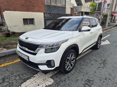 Kia Seltos 2020, 168631 км, за 9321.26 USD