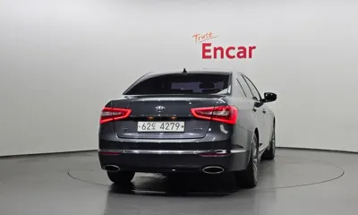 Kia K7 2015, 160877 км, за 3381.11 USD