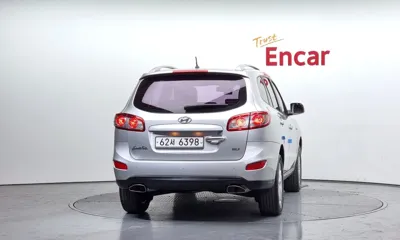 Hyundai Santafe 2011, 93092 км, за 2576.81 USD