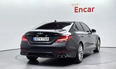 Genesis G70 2019, 71311 км, за 14212.07 USD