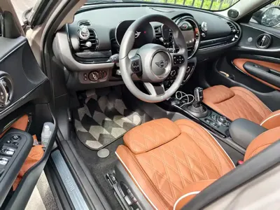 MINI Mini Clubman 2023, 21000 км, за 24767.44 USD