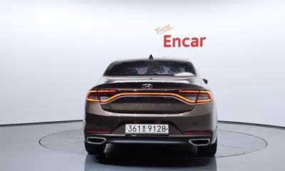 Hyundai Grandeur 2018, 89320 км, за 9271.52 USD