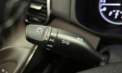 Hyundai Grandeur 2018, 89320 км, за 9271.52 USD - фото 19