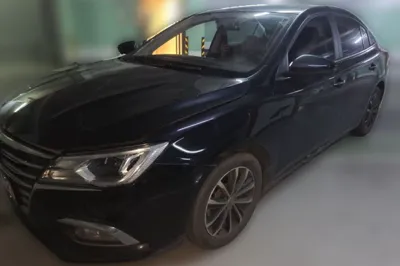 Roewe i5 · 2020 год
