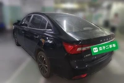 Roewe i5 2020, 110000 км, за 4637 USD