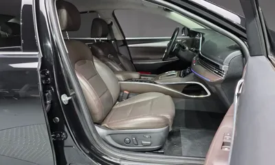 Hyundai Grandeur 2022, 125524 км, за 14136.82 USD - фото 26