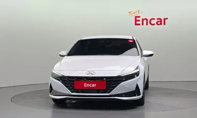 Hyundai Avante 2023, 23637 км, за 17592.23 USD