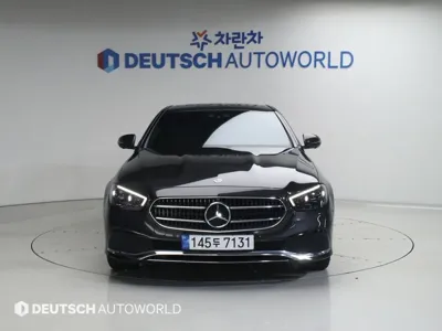 Mercedes-Benz E-Class 2022, 59413 км, за 24222.13 USD