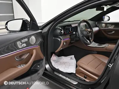 Mercedes-Benz E-Class 2022, 59413 км, за 24222.13 USD - фото 11