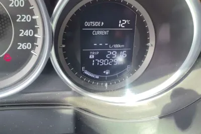 Mazda Atenza 2015, 179000 км, за 8406 USD - фото 9