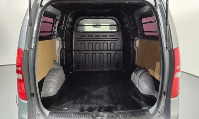 Hyundai Starex 2018, 102204 км, за 8853.42 USD - фото 17