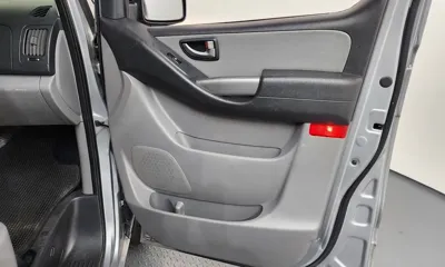 Hyundai Starex 2018, 102204 км, за 8853.42 USD - фото 24