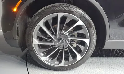 Lincoln Aviator 2022, 99310 км, за 23069.82 USD