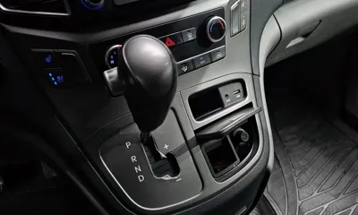 Hyundai Starex 2018, 83662 км, за 7296.42 USD - фото 9