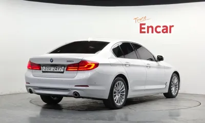 BMW 5-Series 2019, 42285 км, за 17395.3 USD