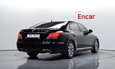 Hyundai Equus 2010, 222932 км, за 2470.26 USD