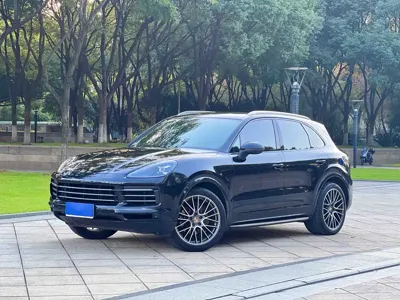 Porsche Cayenne · 2018 год