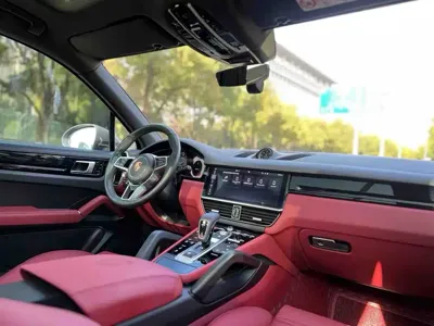 Porsche Cayenne 2018, 98000 км, за 49734.17 USD - фото 6