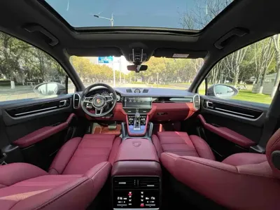 Porsche Cayenne 2018, 98000 км, за 49734.17 USD - фото 10