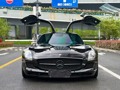 Mercedes-Benz SLS AMG · 2015 год