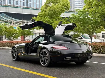 Mercedes-Benz SLS AMG 2015, 14000 км, за 261913.7 USD