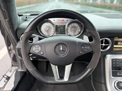 Mercedes-Benz SLS AMG 2015, 14000 км, за 261913.7 USD - фото 6