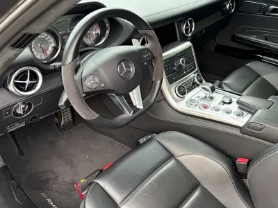 Mercedes-Benz SLS AMG 2015, 14000 км, за 261913.7 USD - фото 7