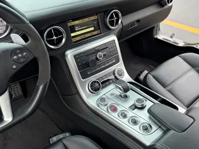 Mercedes-Benz SLS AMG 2015, 14000 км, за 261913.7 USD - фото 8