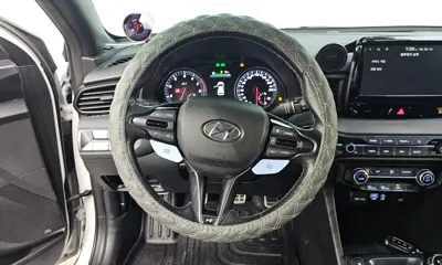 Hyundai Veloster 2019, 156587 км, за 7162.85 USD - фото 13
