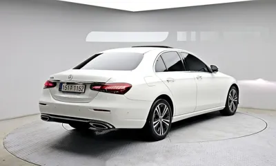 Mercedes-Benz E-Class 2021, 89179 км, за 20882.14 USD