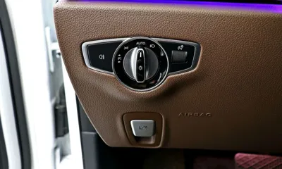 Mercedes-Benz E-Class 2021, 89179 км, за 20882.14 USD - фото 18